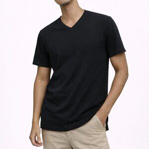 H&M Black V-Neck Slim Fit T-Shirt – Size Large (Fits Like Medium)